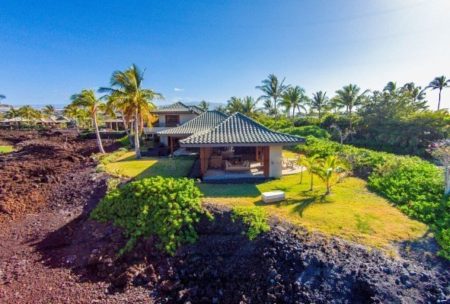 49 Black Sand Beach