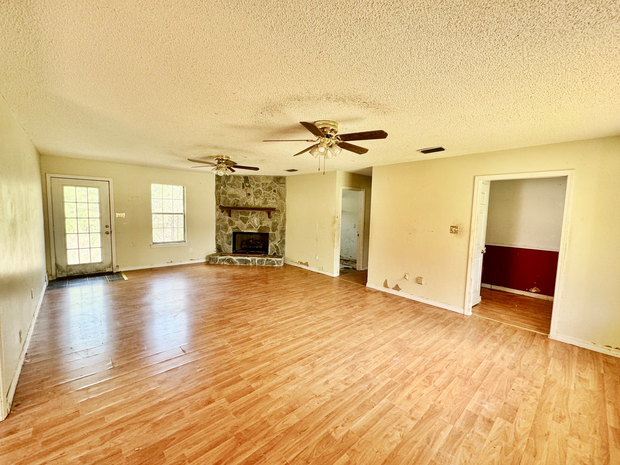 Home in Chatom, Alabama! Village Properties