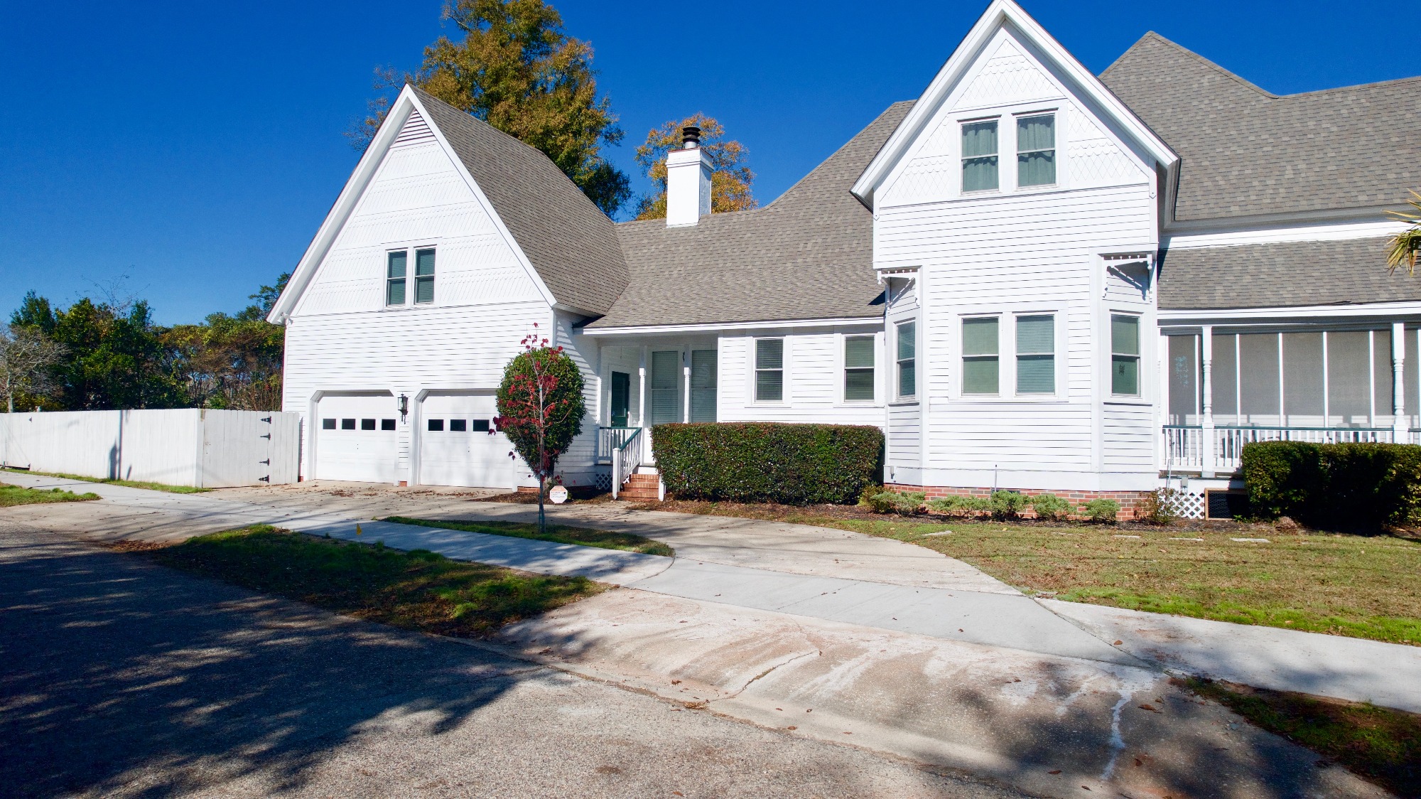 Stunning Victorian Style Home in Jackson, Alabama Village Properties